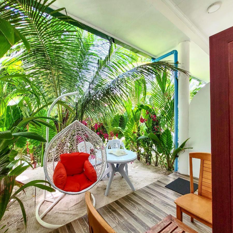 Sunrise Inn Thoddoo Bagian luar foto