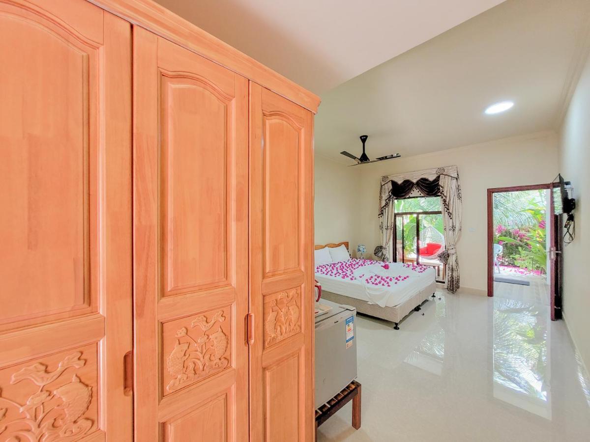 Sunrise Inn Thoddoo Bagian luar foto