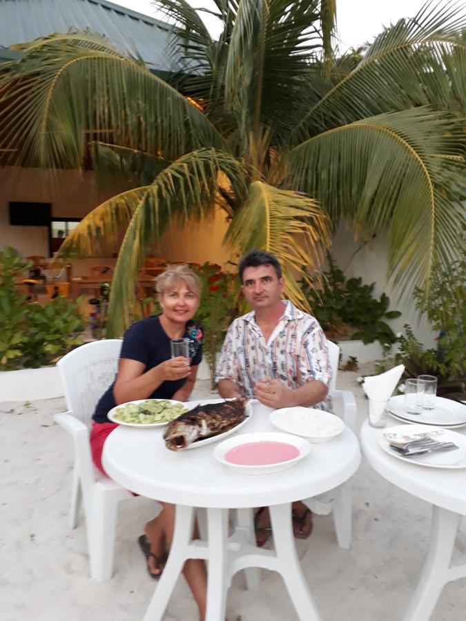 Sunrise Inn Thoddoo Bagian luar foto