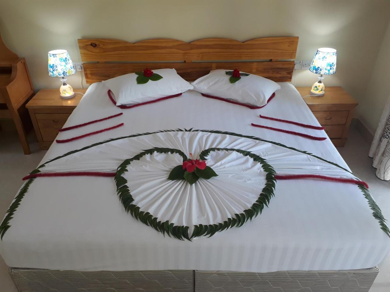 Sunrise Inn Thoddoo Bagian luar foto