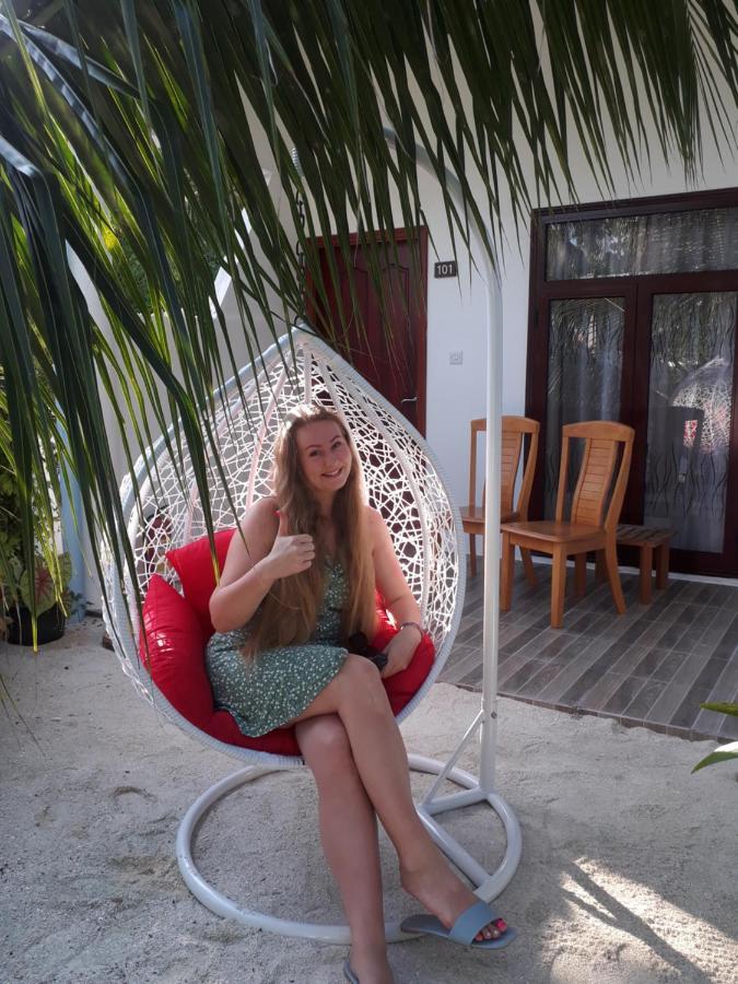 Sunrise Inn Thoddoo Bagian luar foto